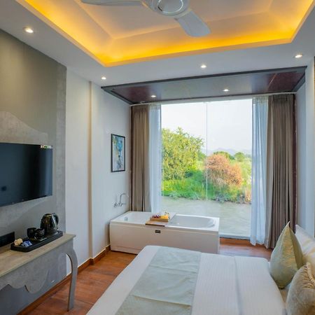The Ganges Riverside Escape With A Private Ghat Харідвар Екстер'єр фото